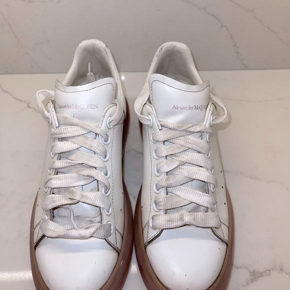 Alexander McQueen oversized sneakers - Picture 3 of 3